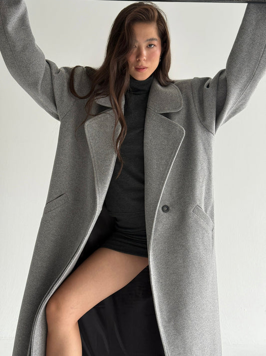 Пальто з подвійним бортом