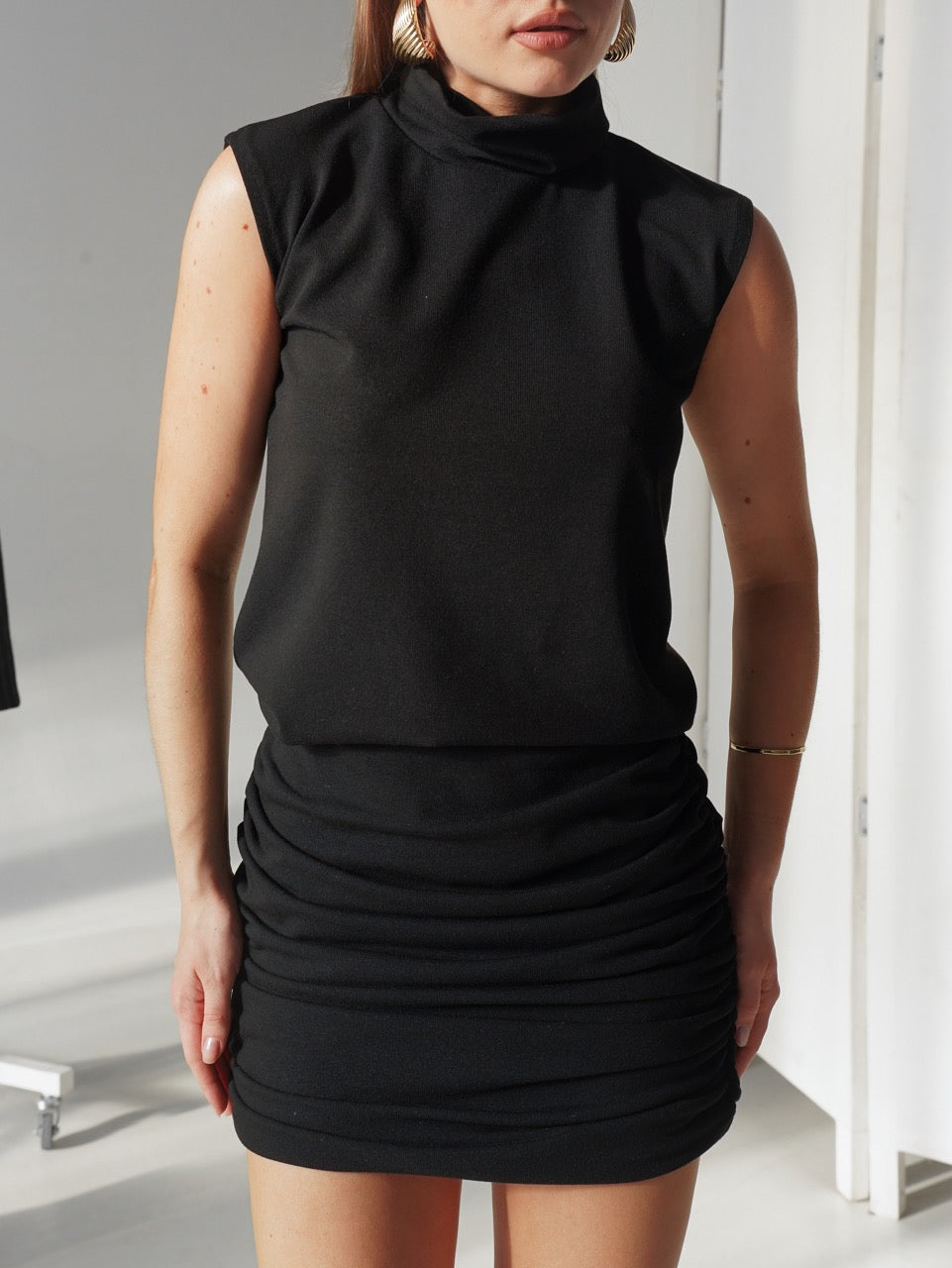 Трикотажна безрукавка