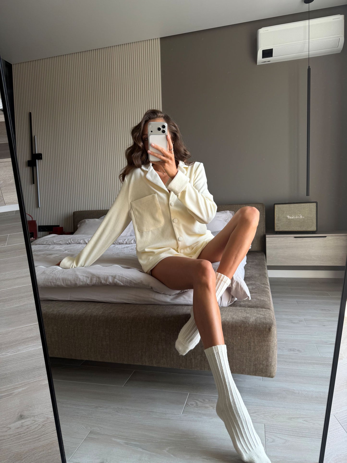 Піжама велюрова з шортами
