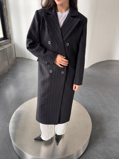 Пальто стандартного крою