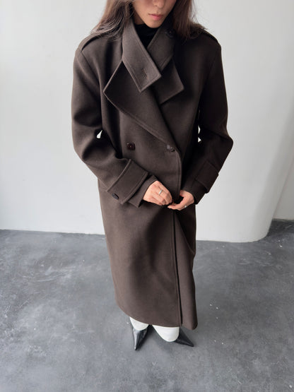 Пальто класичного крою