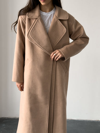 Пальто з подвійним бортом