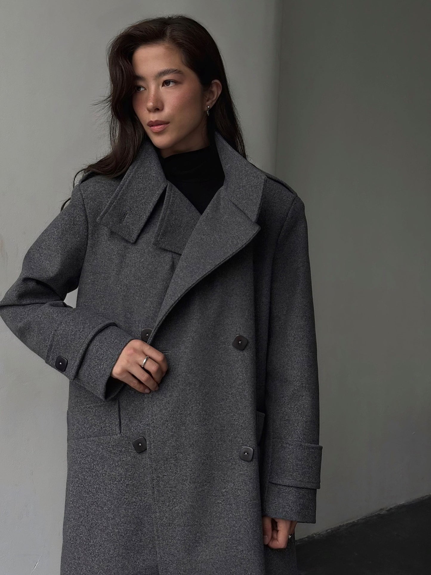 Пальто класичного крою