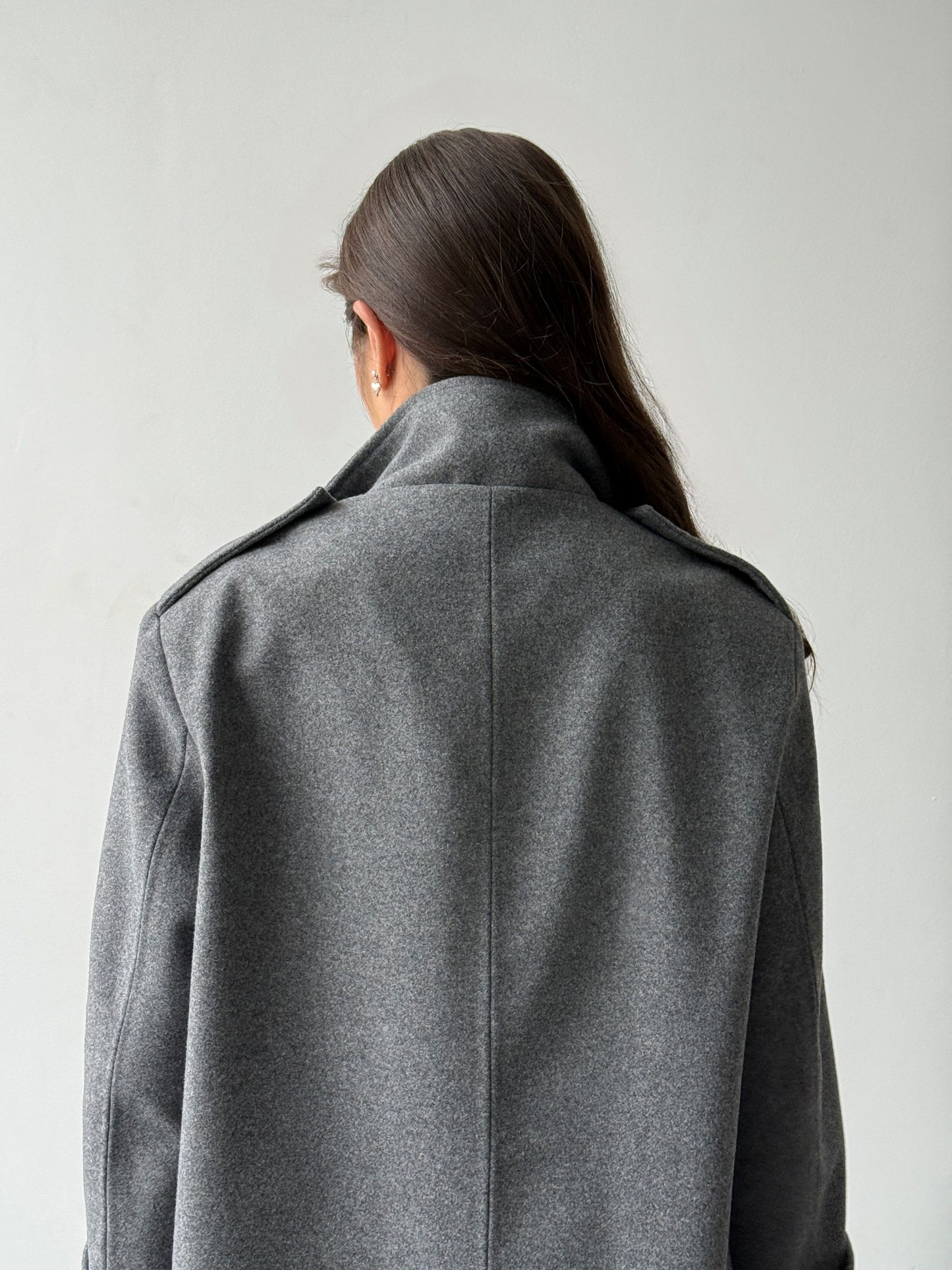 Пальто класичного крою