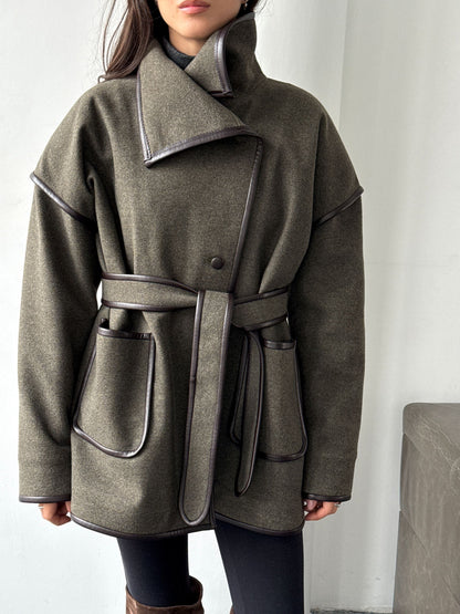 Напівпальто з кантом утеплене