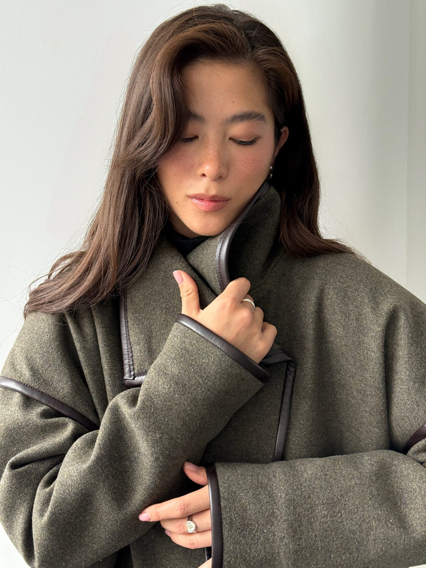 Напівпальто з кантом утеплене