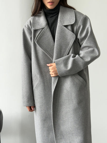 Пальто з подвійним бортом