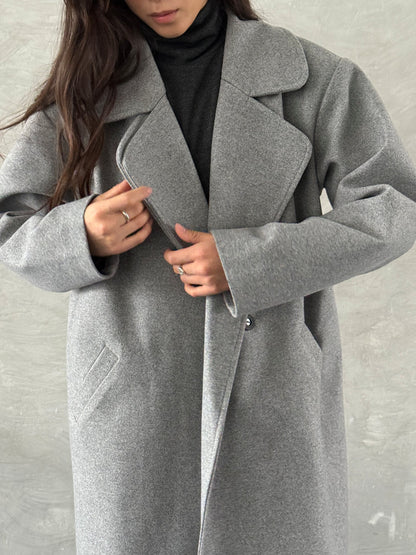 Пальто з подвійним бортом