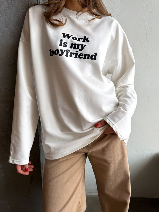 Лонгслів «Work is my boyfriend»