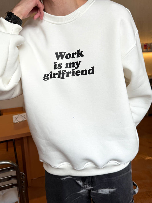 Світшот чоловічий  «Work is my girlfriend»