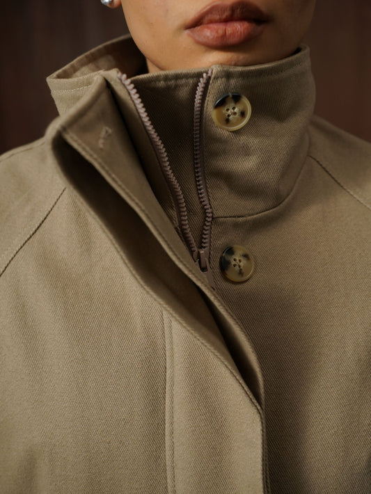 Куртка на кулісці