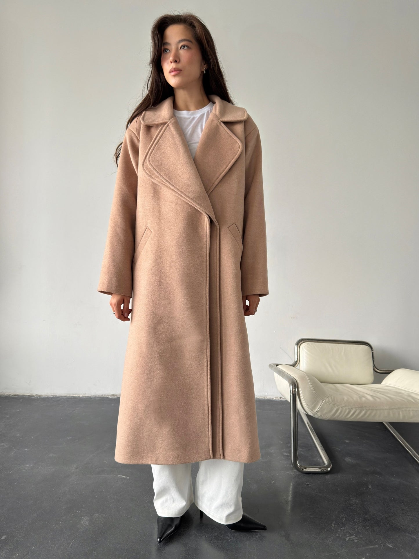 Пальто з подвійним бортом