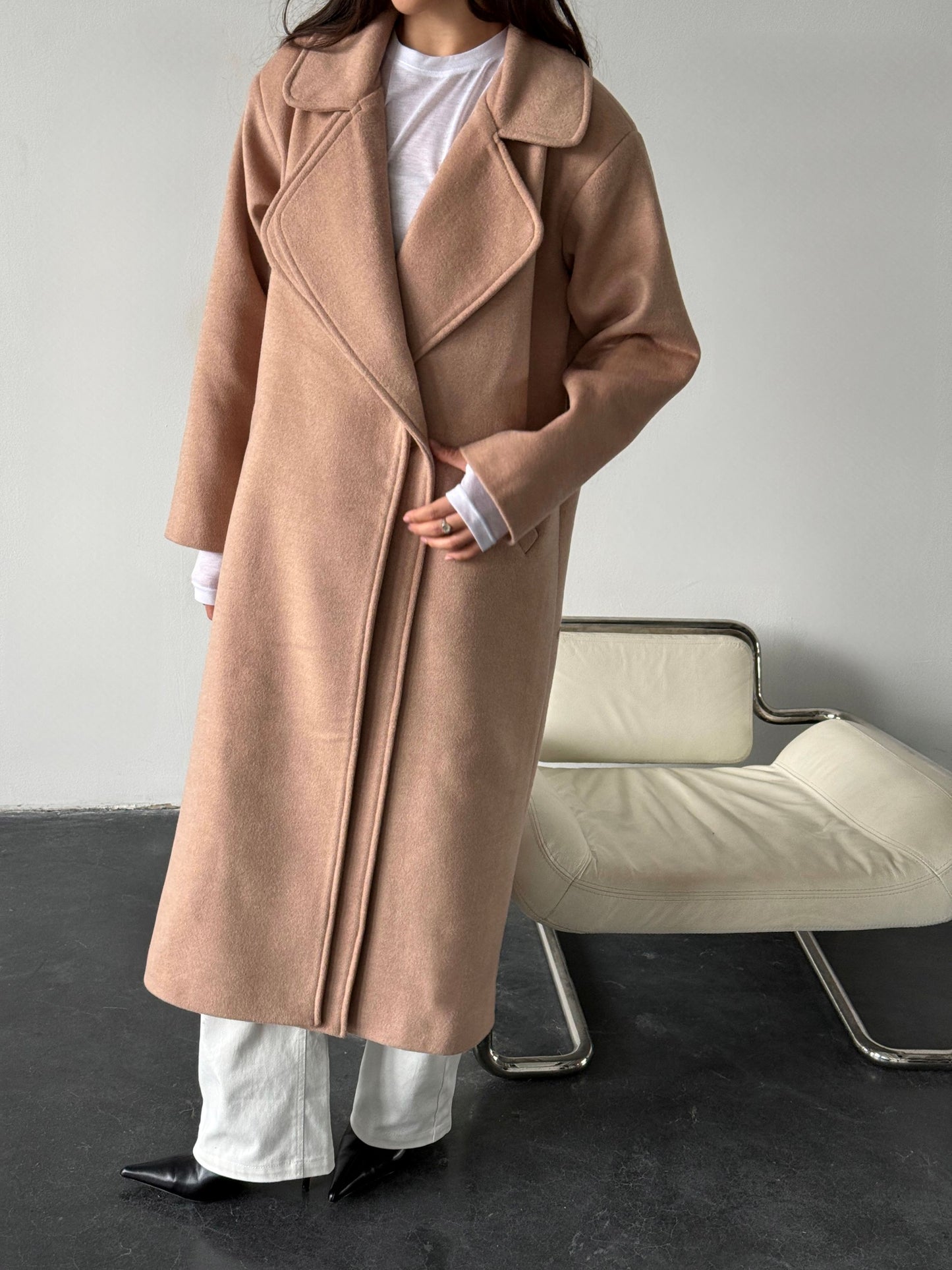 Пальто з подвійним бортом