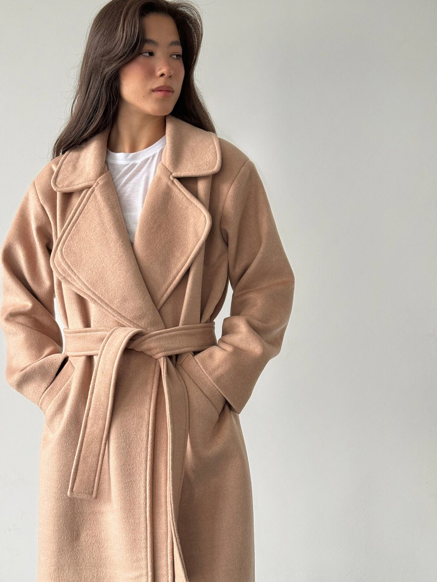 Пальто з подвійним бортом