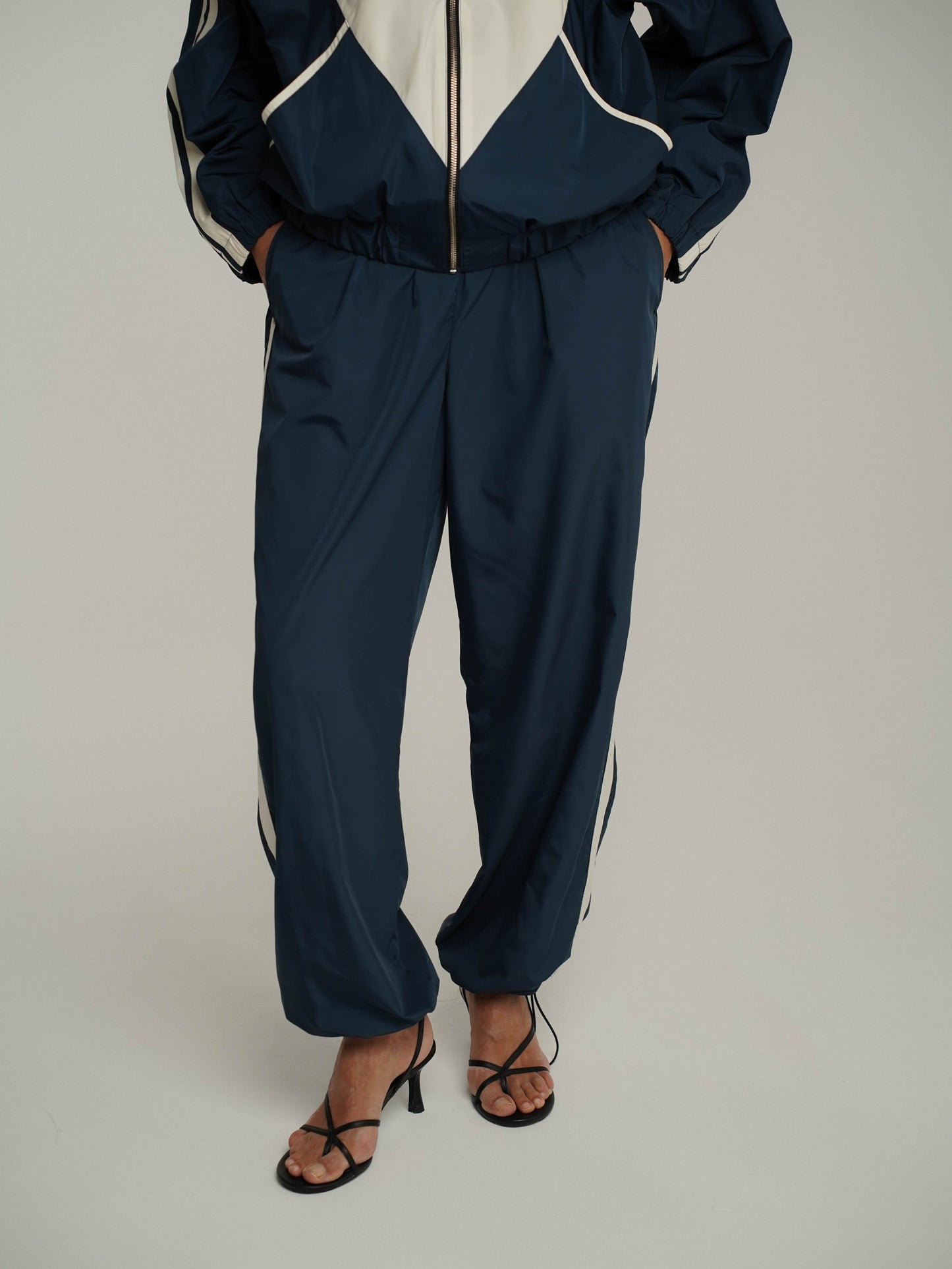 Карго «Asymmetric»