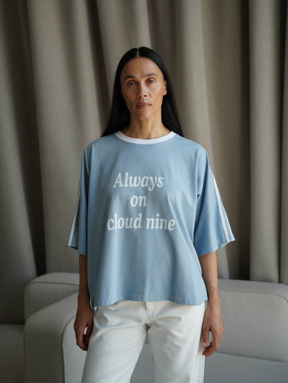 Футболка «Always on cloud nine»