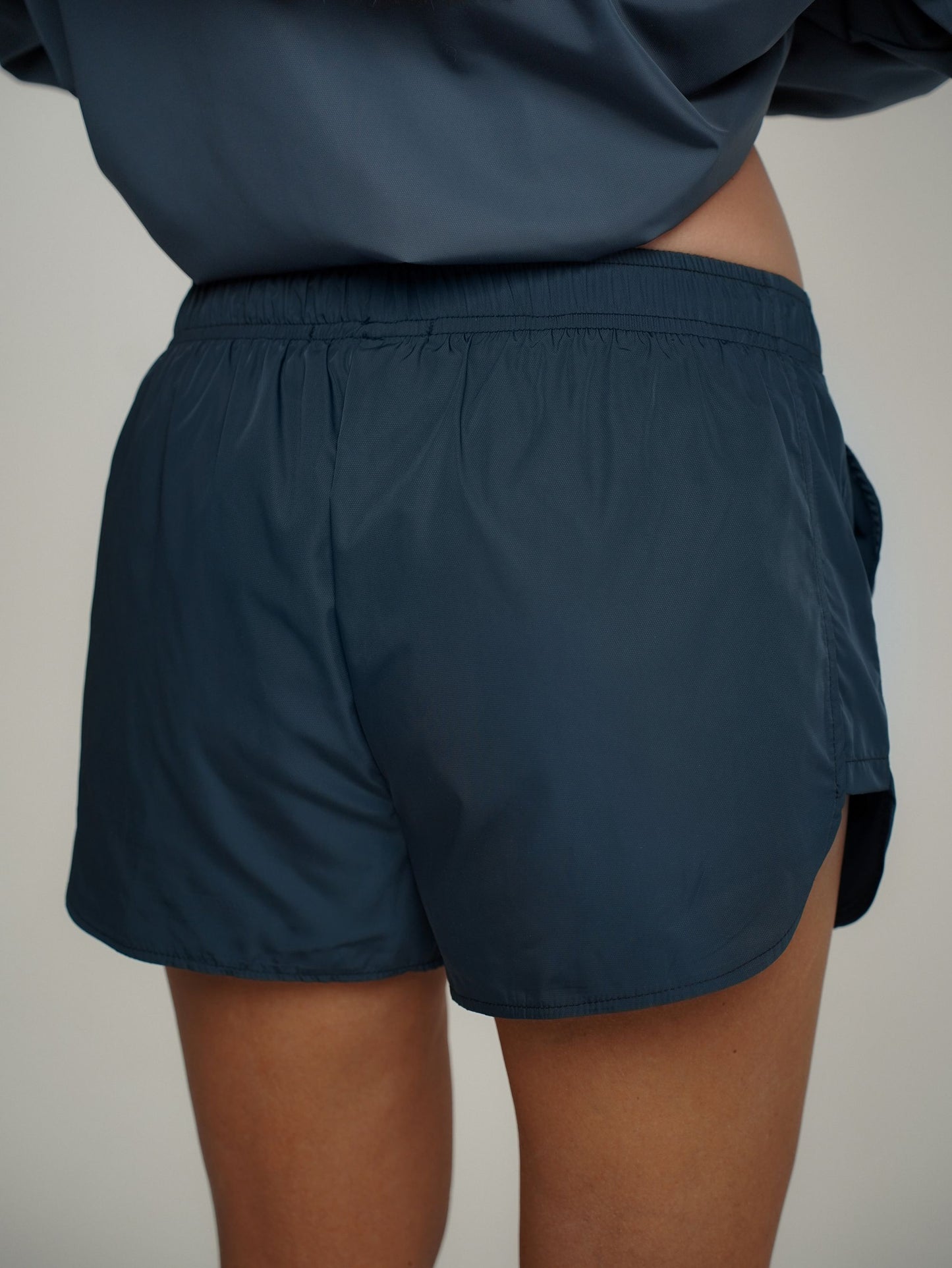 Шорти з нейлону